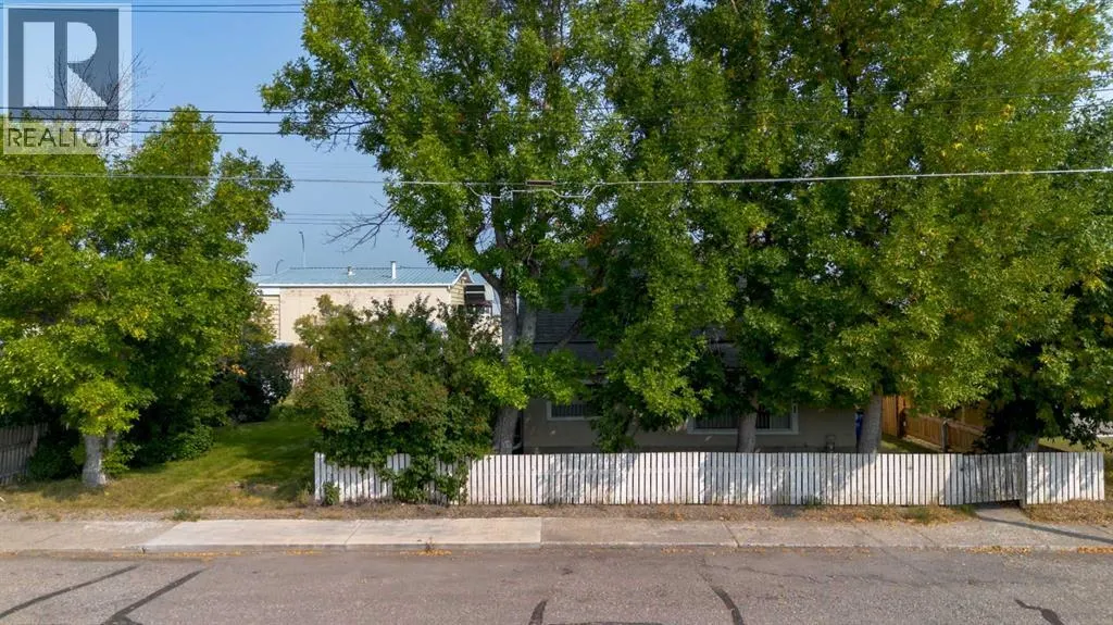 121 22 Street
