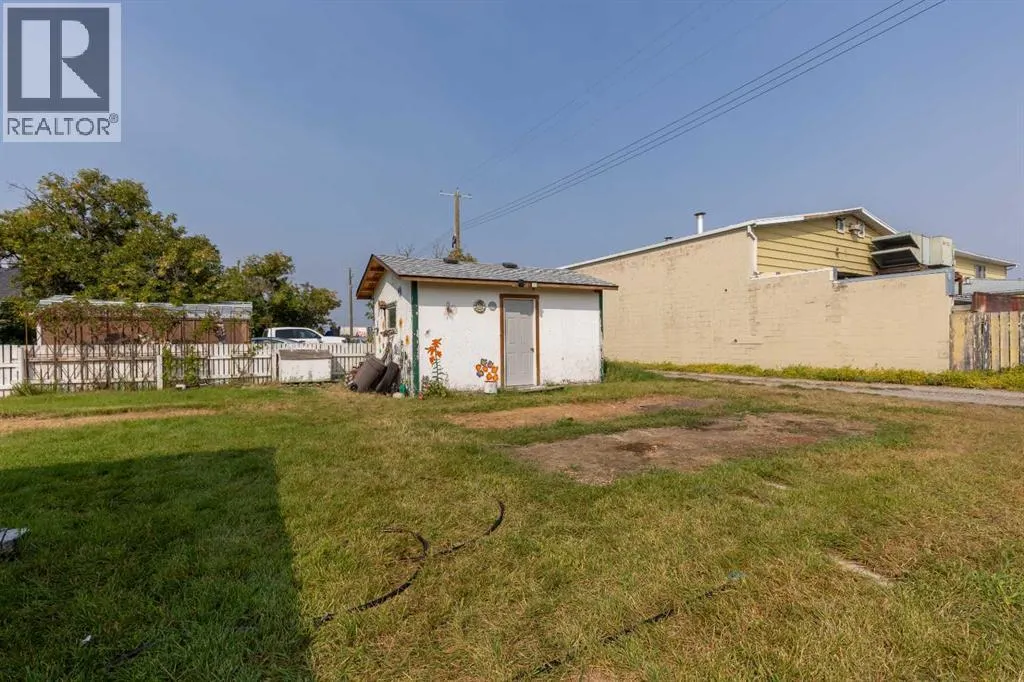 121 22 Street