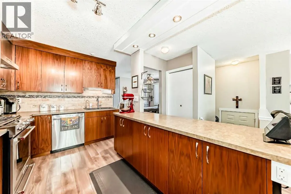 21 Falchurch Road NE