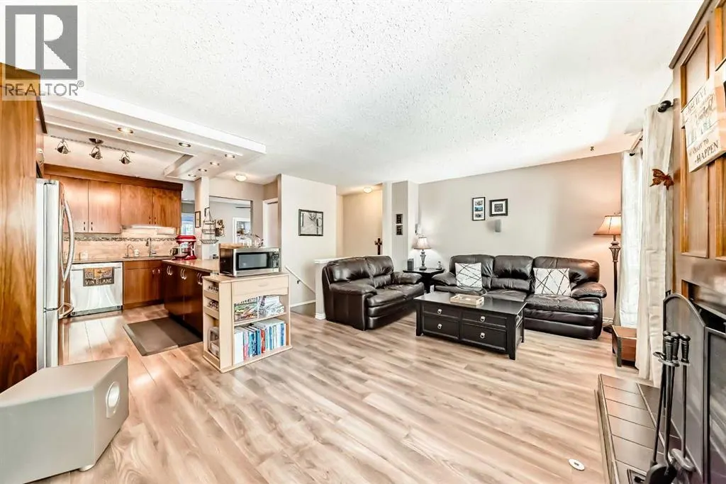 21 Falchurch Road NE