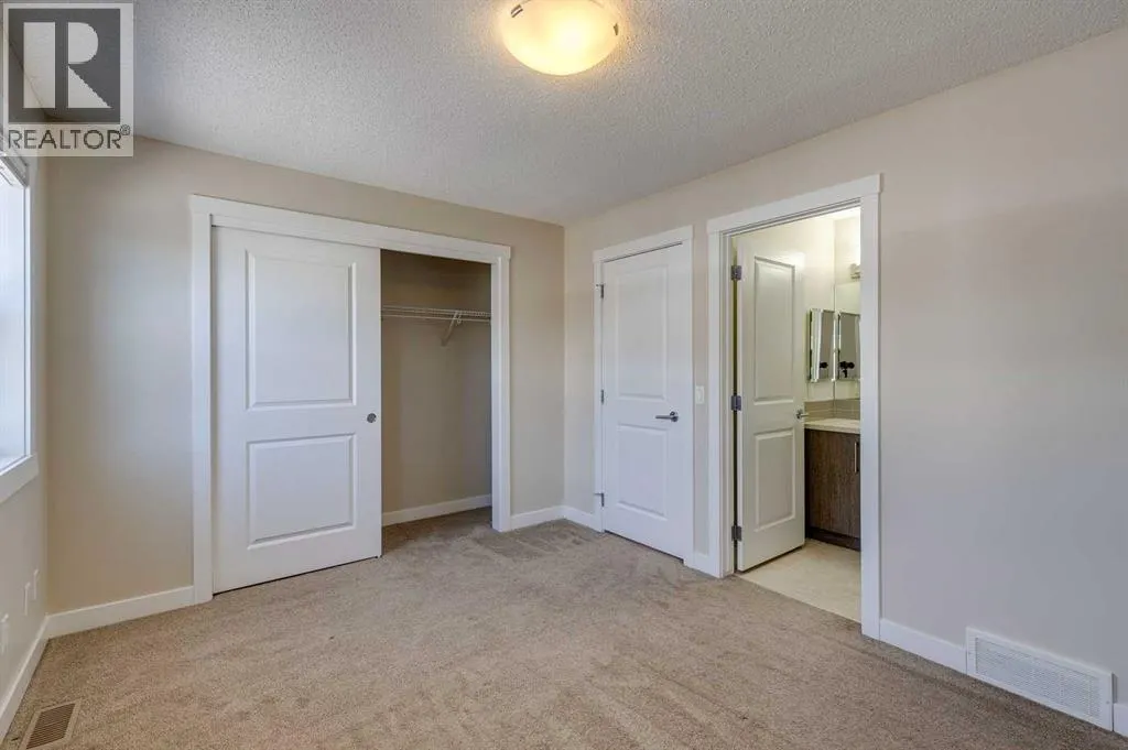605, 1225 Kings Heights Way SE