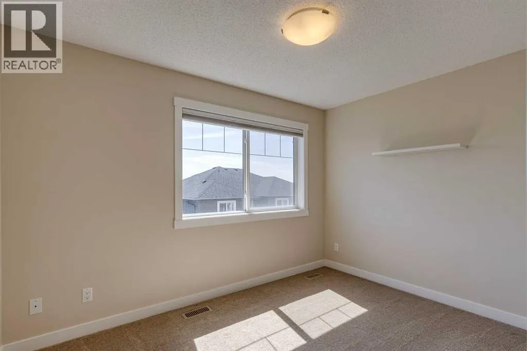 605, 1225 Kings Heights Way SE