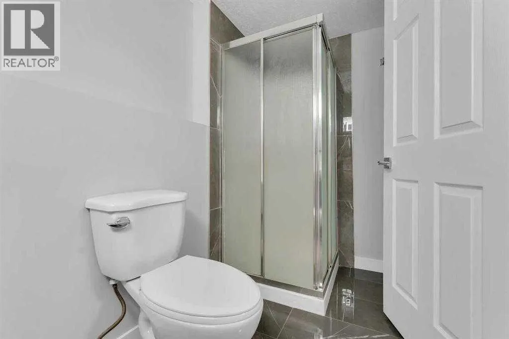 36 Whitehaven Road NE