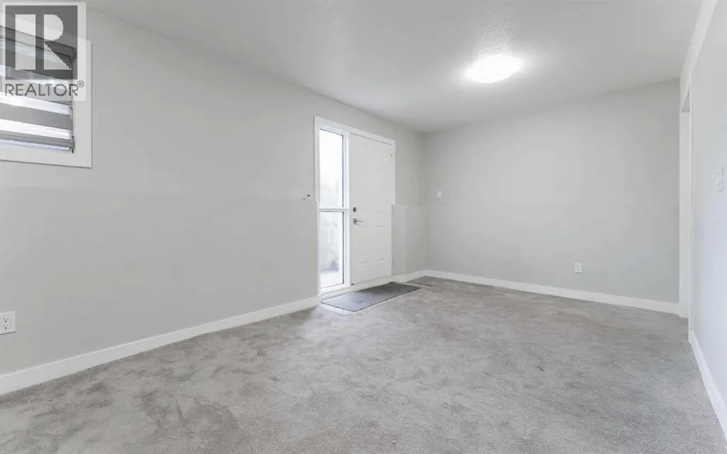 36 Whitehaven Road NE