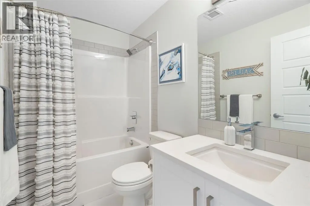 2203, 42 Cranbrook Gardens SE