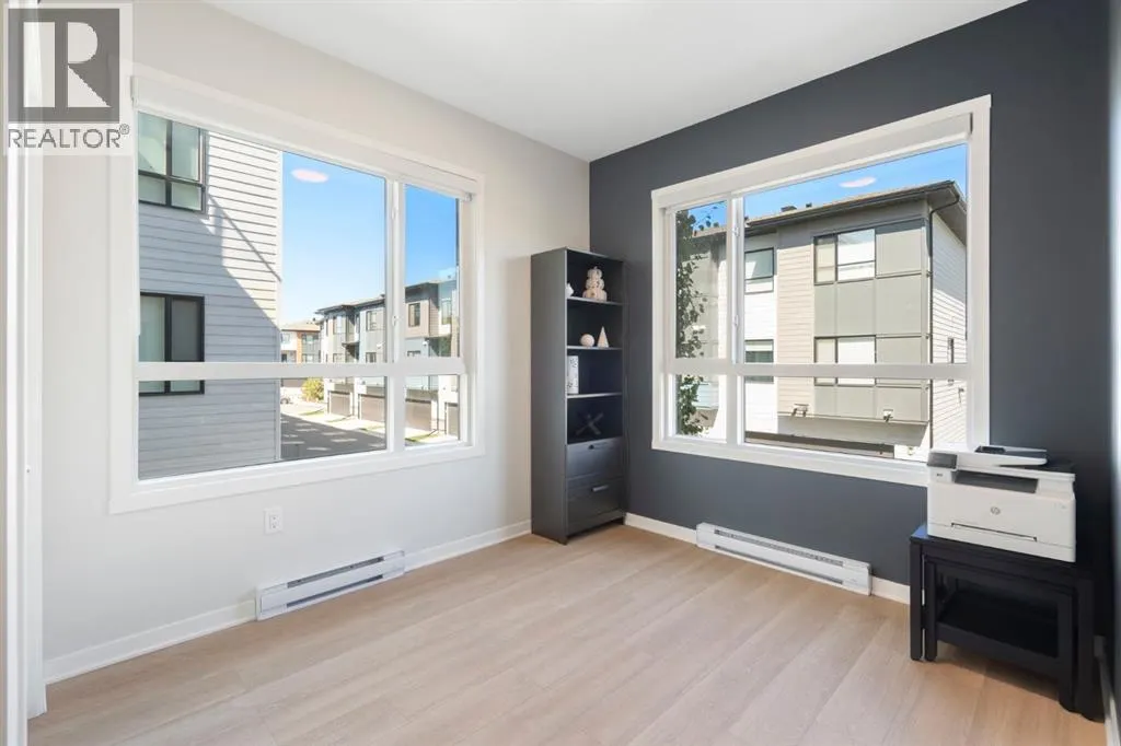 2203, 42 Cranbrook Gardens SE