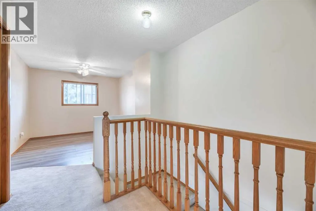 103 Riverglen Park SE