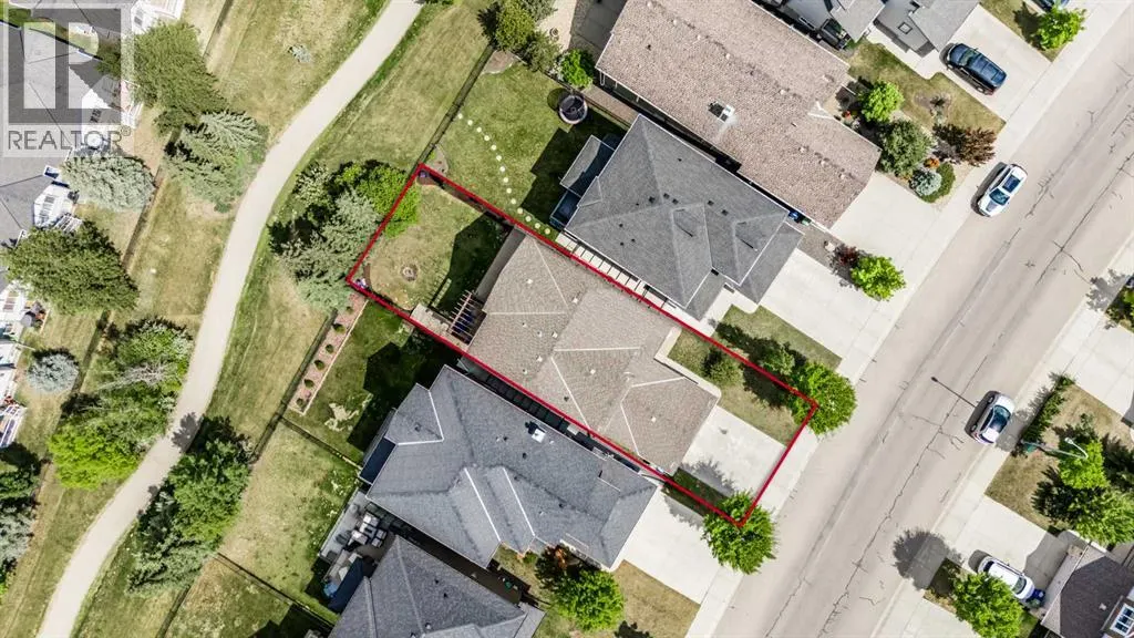 676 Coopers Drive SW