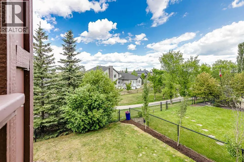 676 Coopers Drive SW