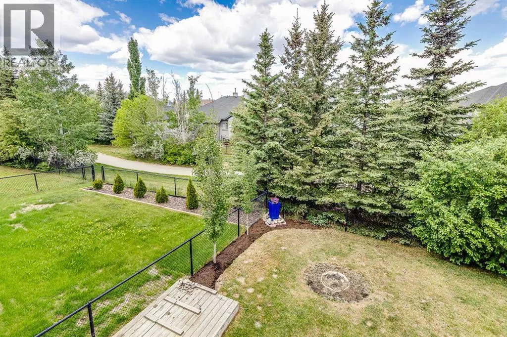 676 Coopers Drive SW