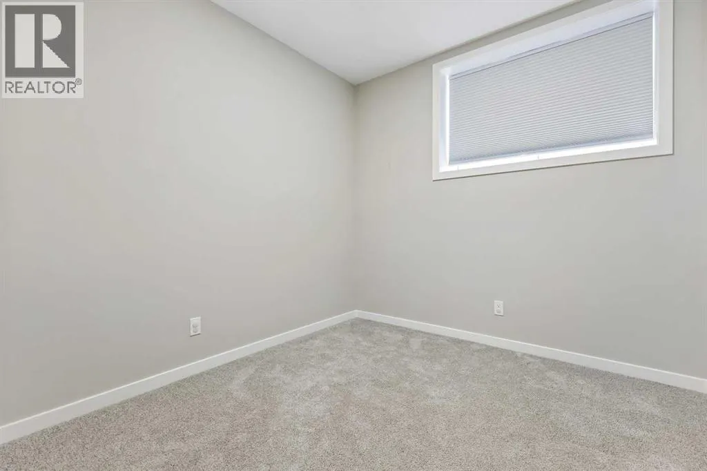 47 Finch Gardens SE