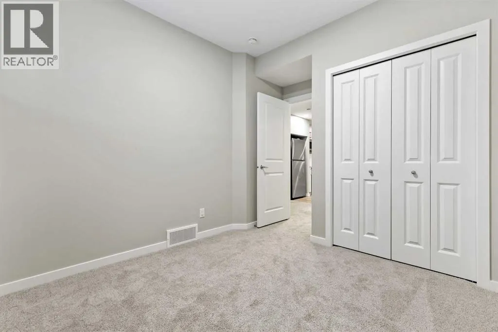 47 Finch Gardens SE