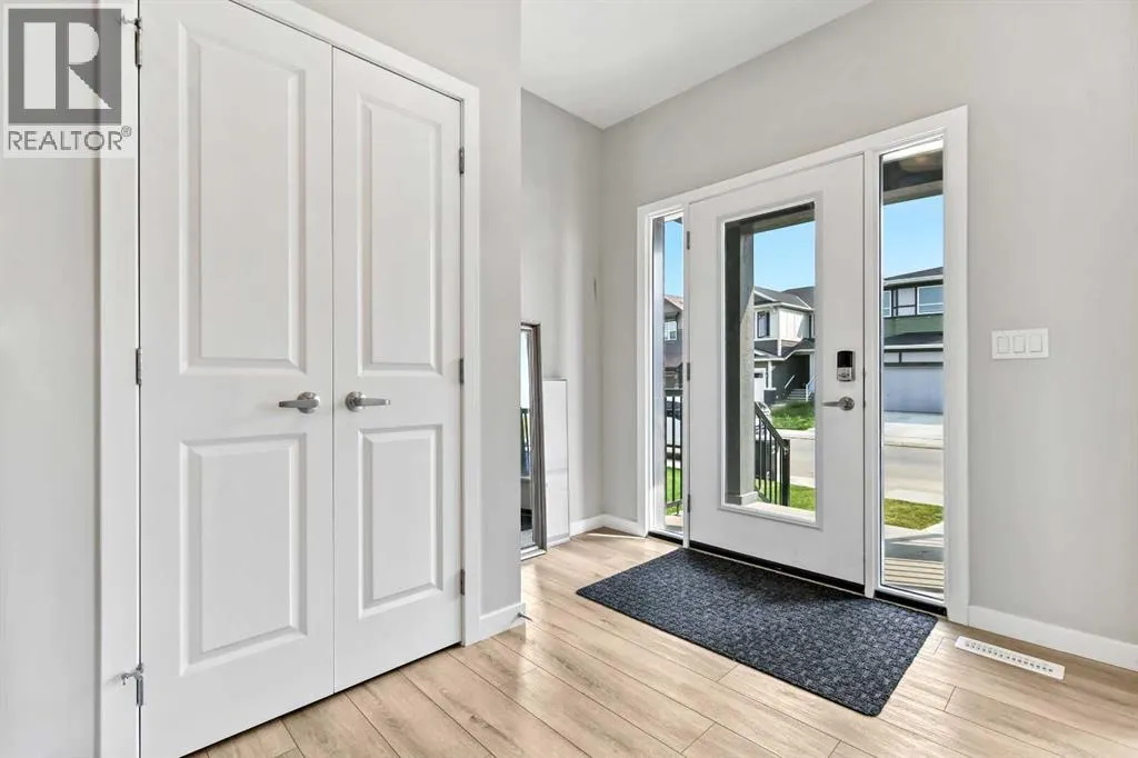 47 Finch Gardens SE