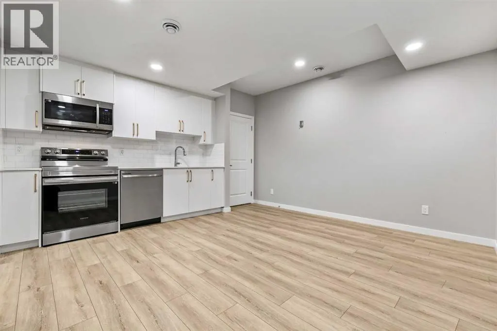 47 Finch Gardens SE