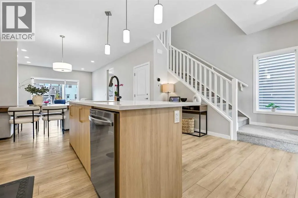 47 Finch Gardens SE