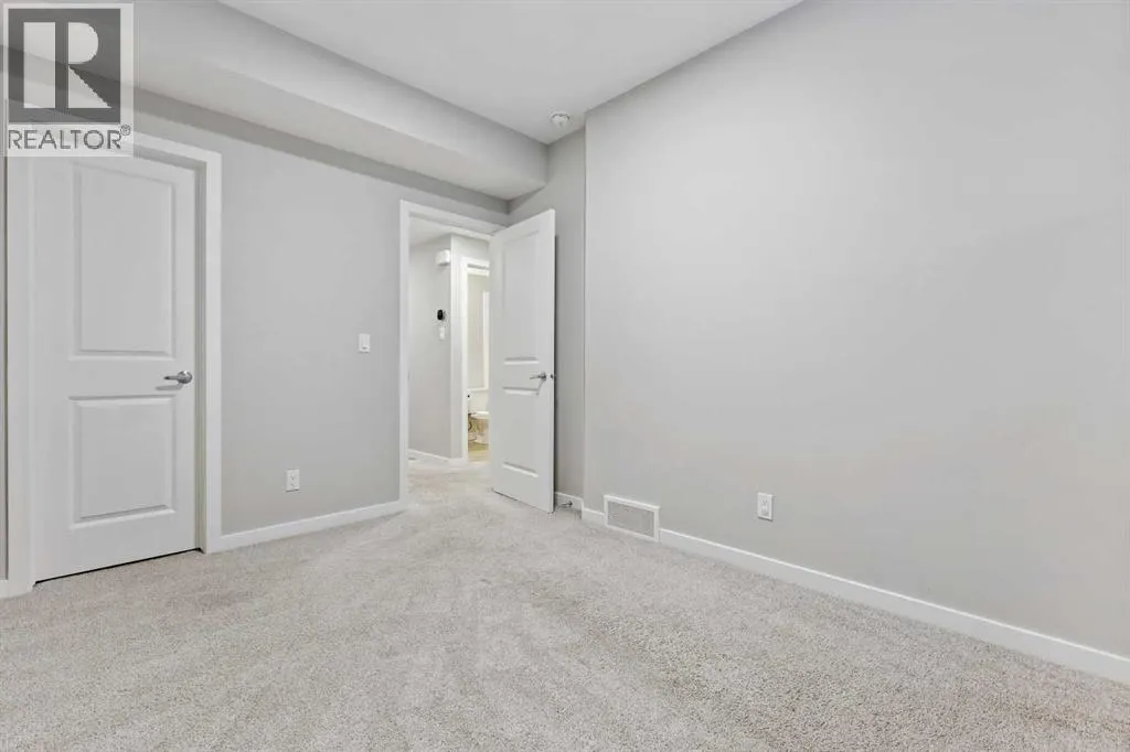 47 Finch Gardens SE
