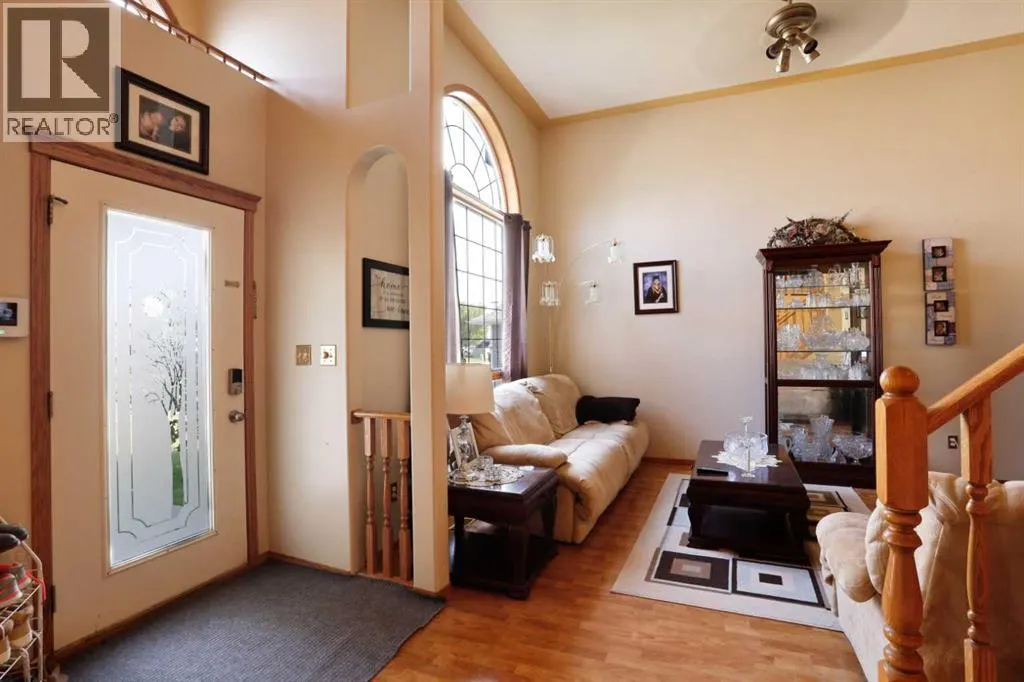 31 Upland Road W