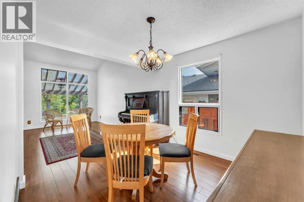 31 Scenic Green NW