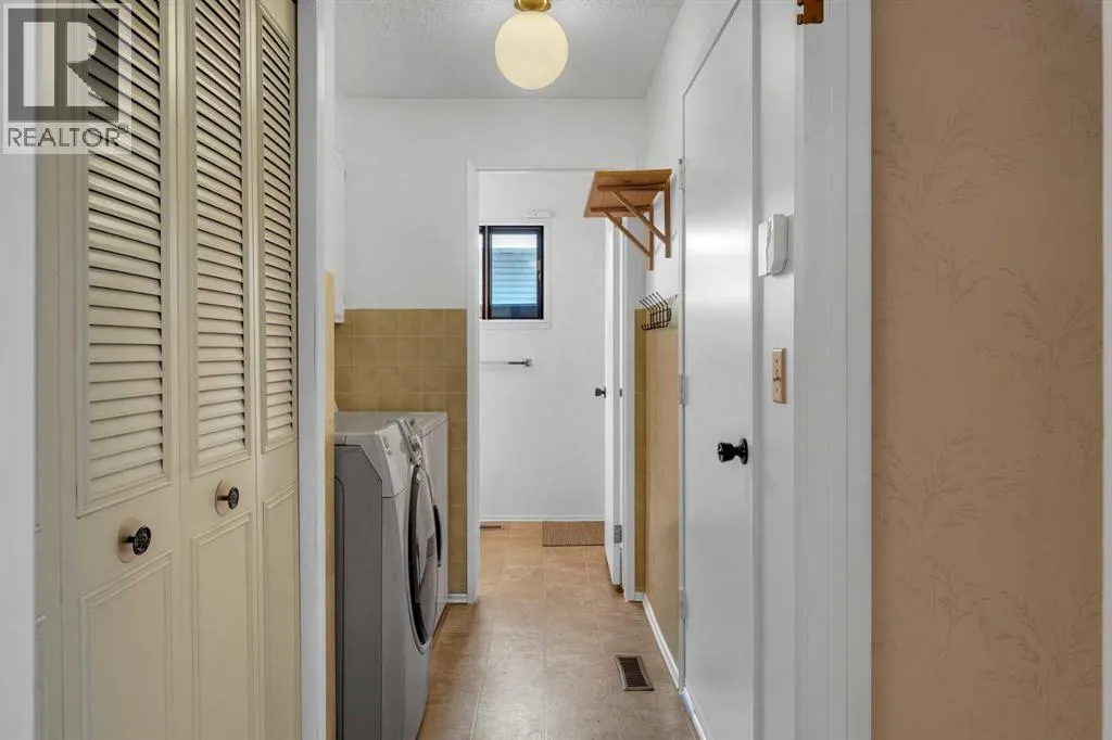 31 Scenic Green NW