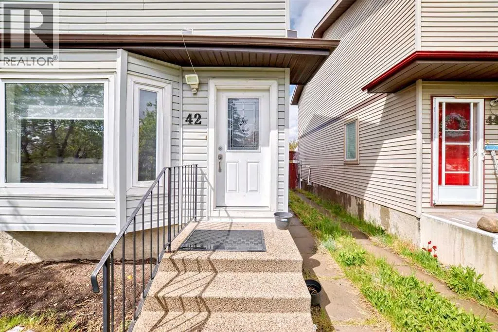 42 Taraglen Road NE