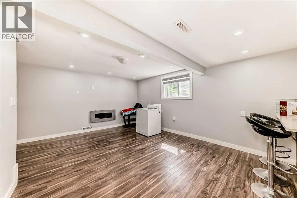 42 Taraglen Road NE