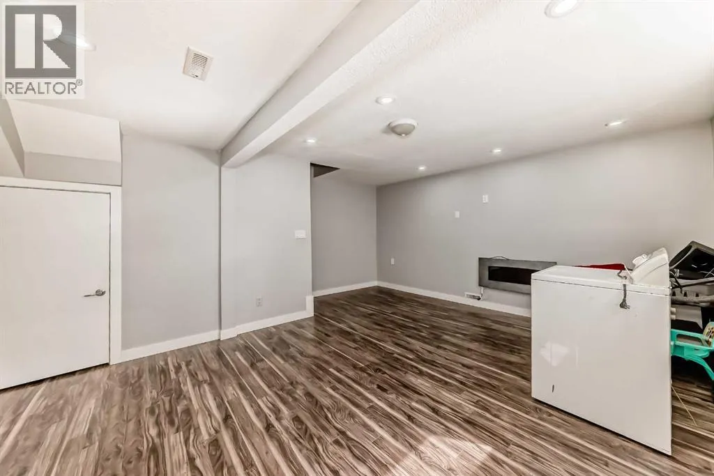 42 Taraglen Road NE