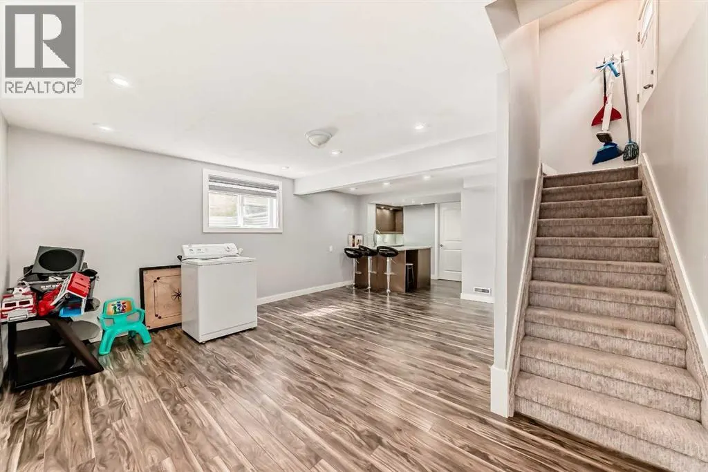 42 Taraglen Road NE