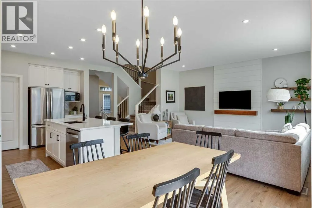 101 Mallard Grove SE