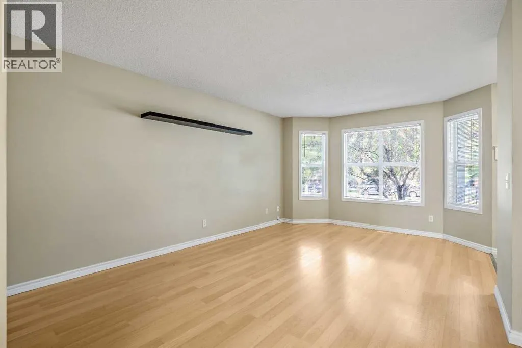 5 Country Village Landing NE