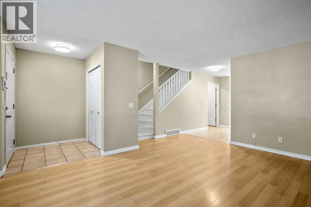 5 Country Village Landing NE