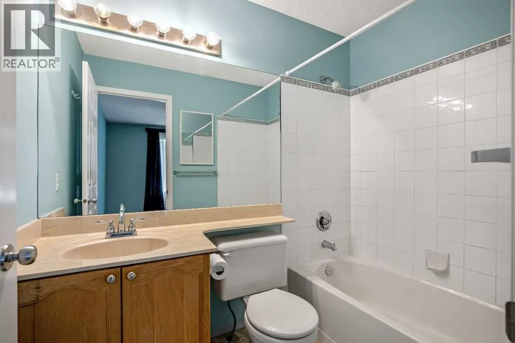 5 Country Village Landing NE