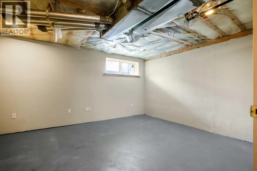 5 Country Village Landing NE