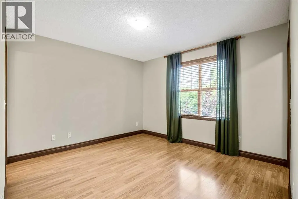 5 Country Village Landing NE