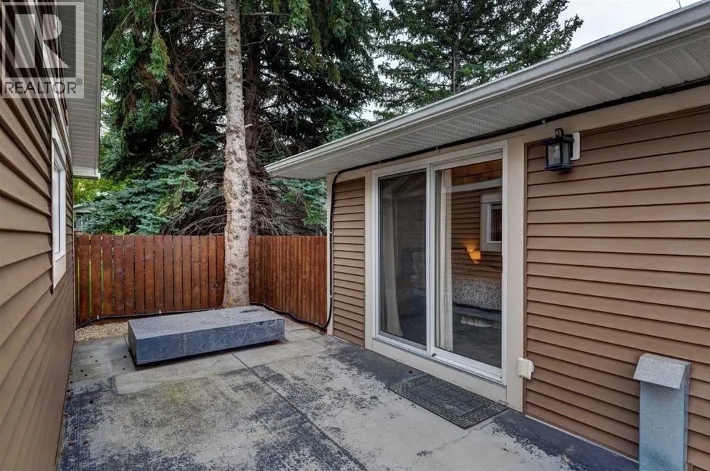 82 Gladys Ridge Road SW