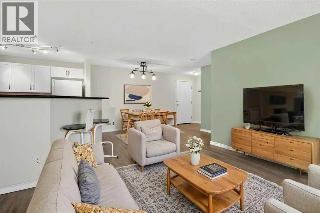 4316, 10 Prestwick Bay SE