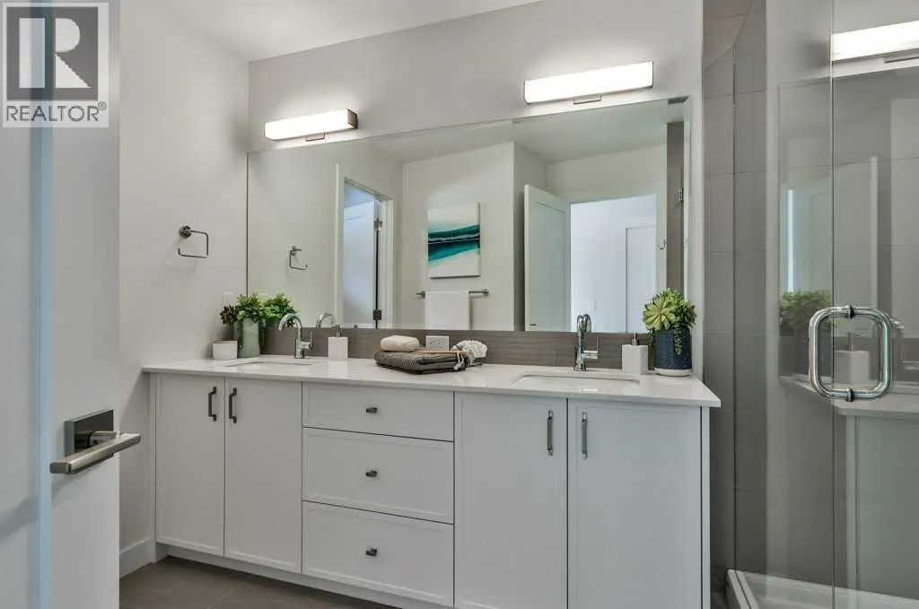 202L, 209 Stewart Creek Rise