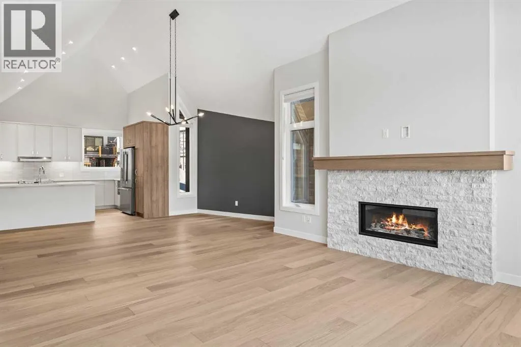 202L, 209 Stewart Creek Rise