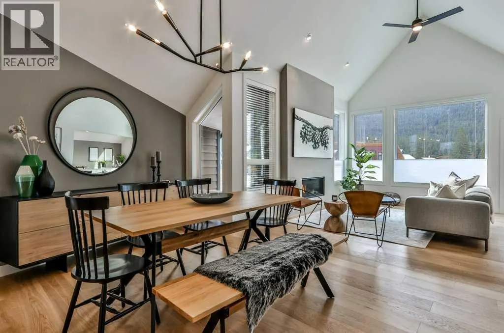 202L, 209 Stewart Creek Rise