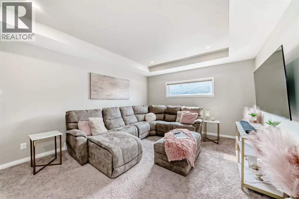 271 Chelsea Heath