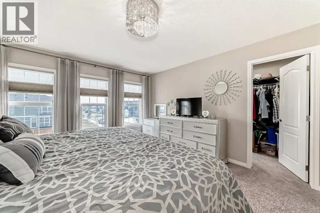 271 Chelsea Heath