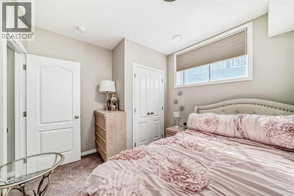 271 Chelsea Heath