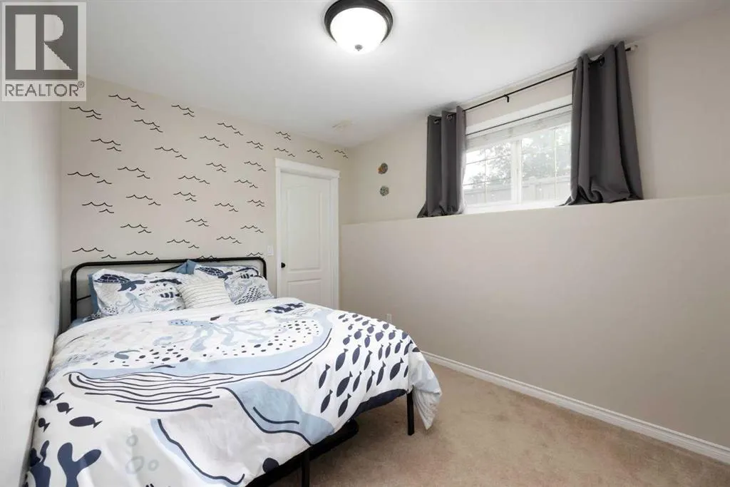 101 Mcdougall Crescent