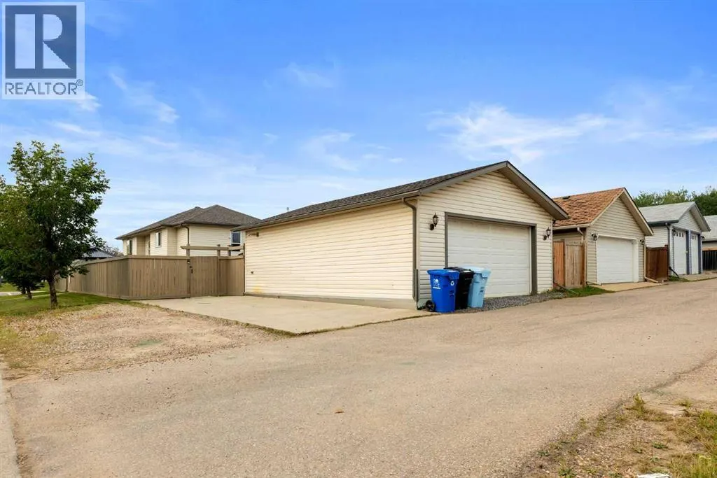 101 Mcdougall Crescent