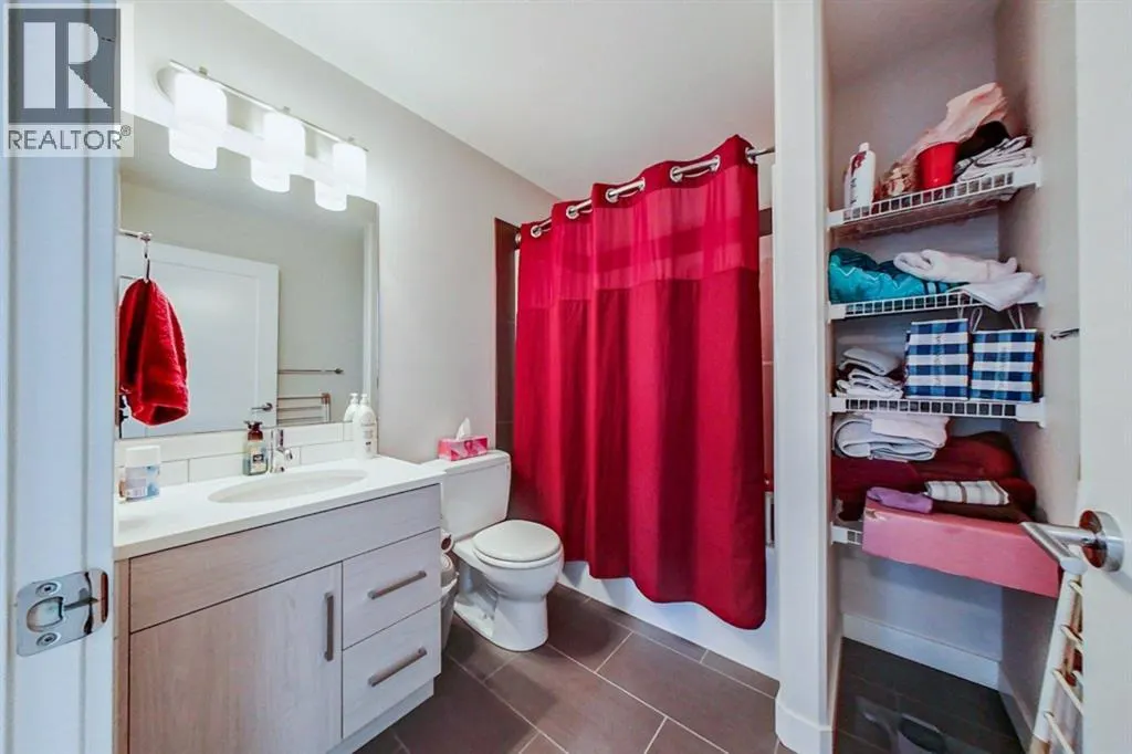 67 Kensington Road W