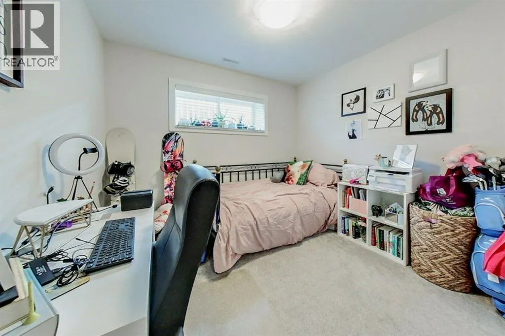 67 Kensington Road W