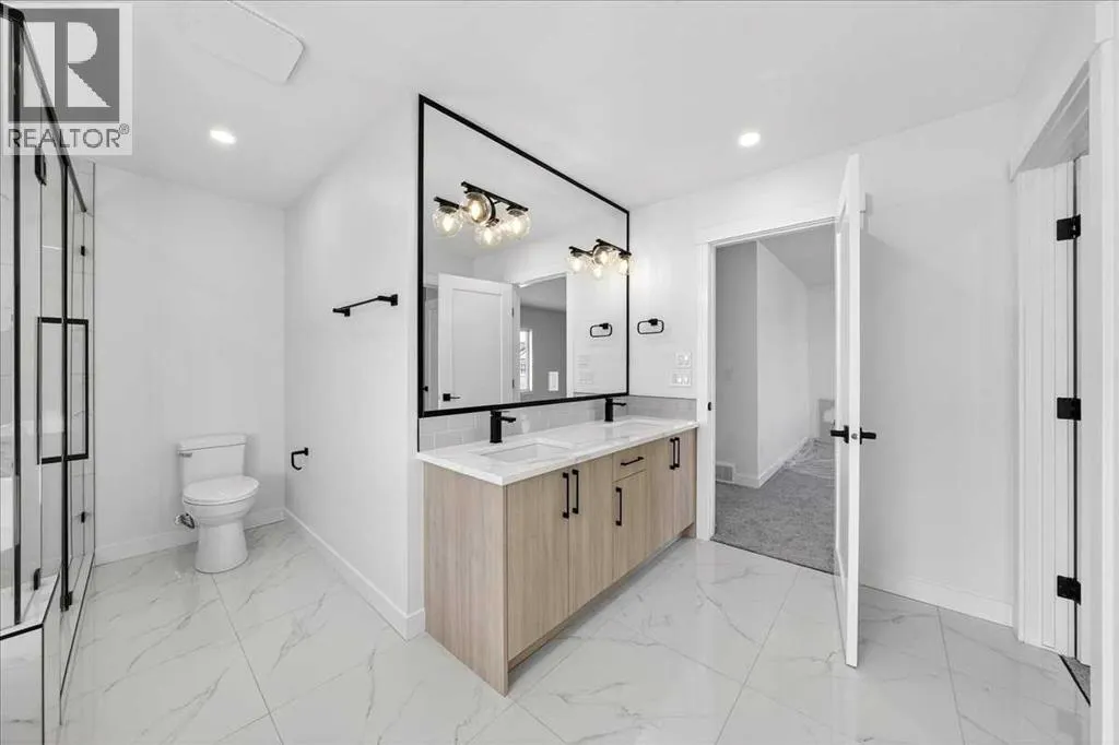 3 Lakewood Point