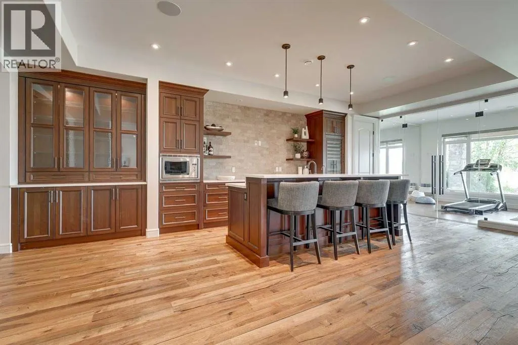 140 Cranbrook View SE