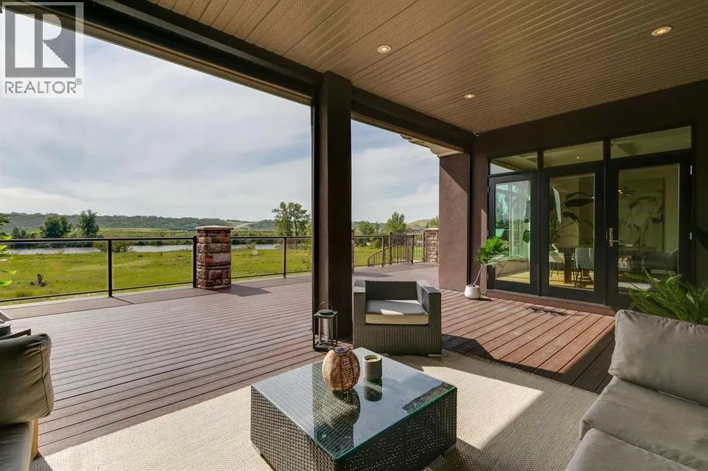 140 Cranbrook View SE