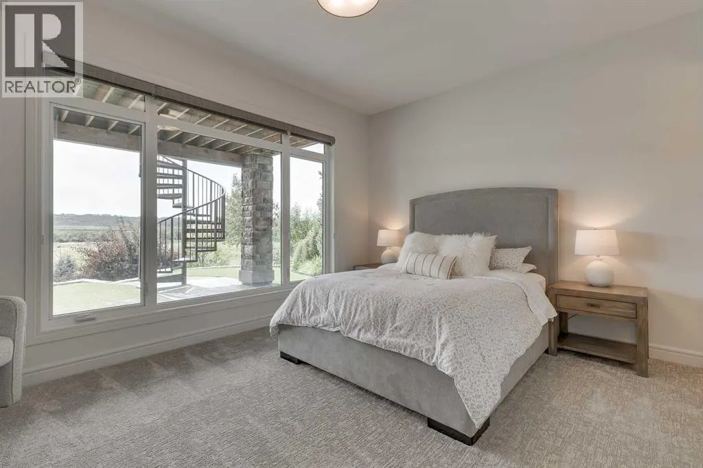 140 Cranbrook View SE