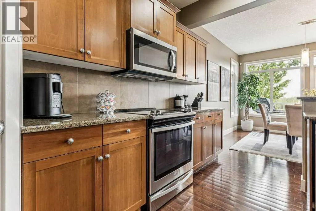 16 Royal Oak Cape NW